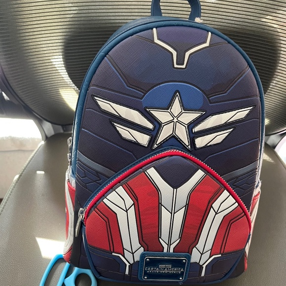 Captain America loungefly backpack - Picture 1 of 6